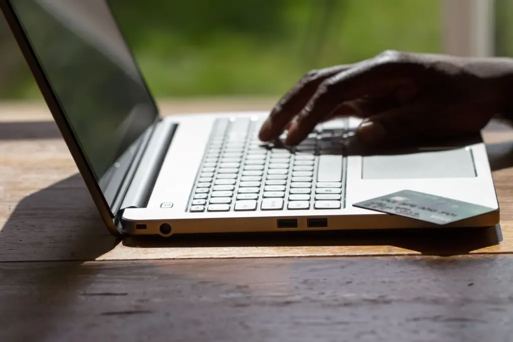 Stay Financially Savvy in Gauteng