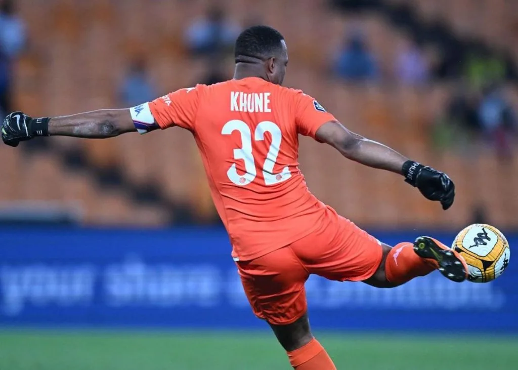 Itumeleng Khune Image Credit: ItumelengKhune/Instagram