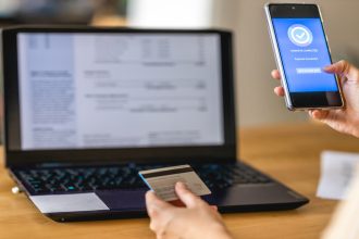 how to download and use the standard bank banking app