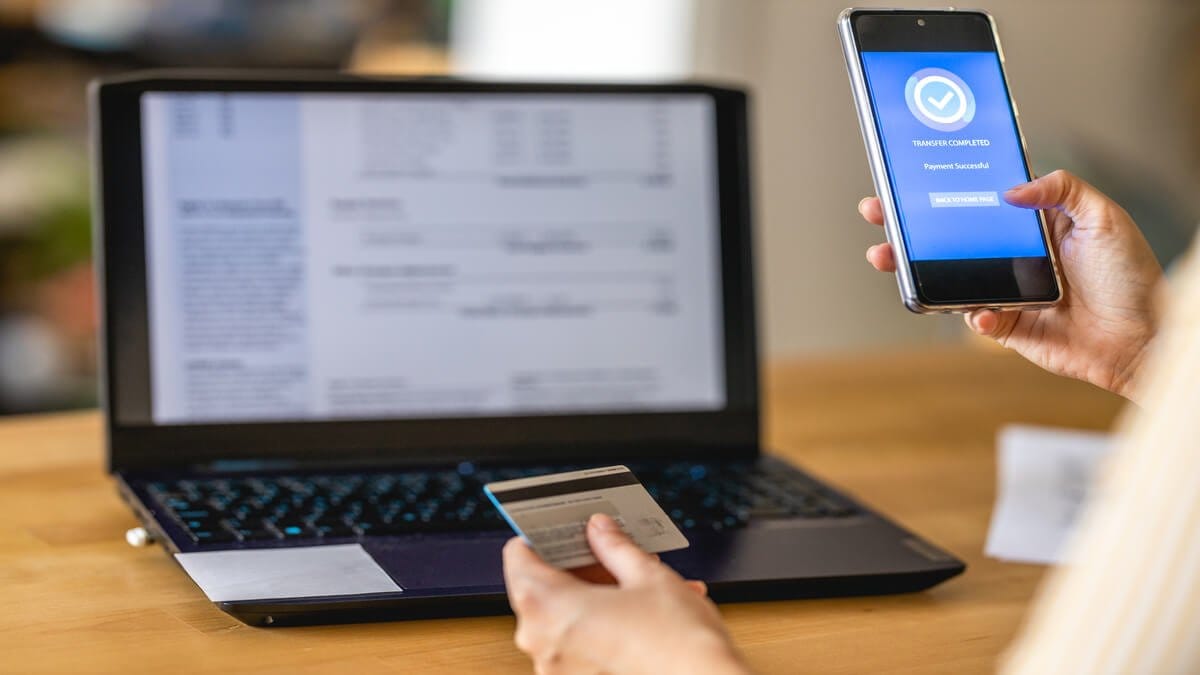 how to download and use the standard bank banking app