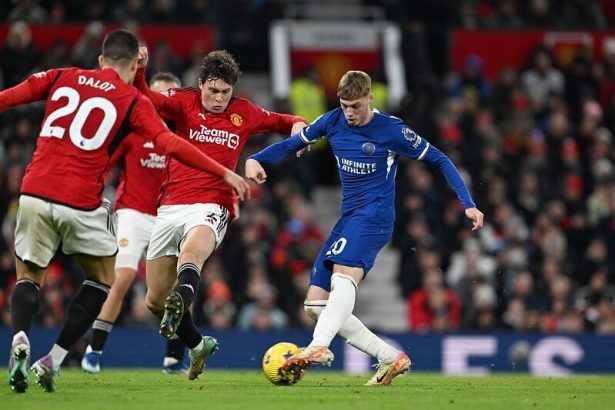 Chelsea wins a thriller match against Man United