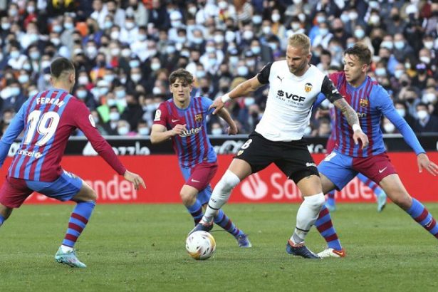 Barcelona face Cadiz in La Liga clash