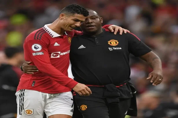 Benni McCarthy Departs Manchester United: What's Next for Striker Legend?