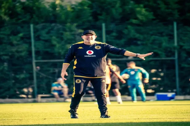 Kaizer Chiefs Coach Nasreddine Nabi Plans to Loan Six Players Out