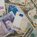 major currencies