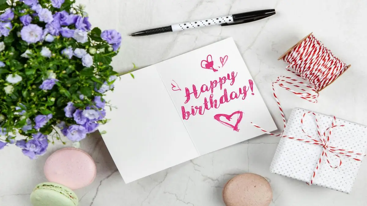 20 Unique Birthday Gift Ideas for Your Girlfriend