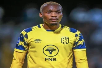 Kaizer Chiefs Miss Out on Star Striker Khanyisa Mayo