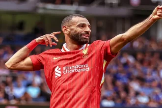 Premier League Key Matches to Watch This Weekend