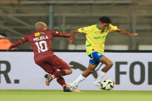 Stellenbosch Secures 1-0 Win Over Sundowns in MTN8 Semi-Final First Leg