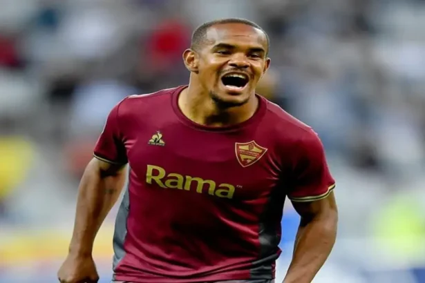 Sundowns' Silent Signing Why Rayners' Official Announcement Stalled