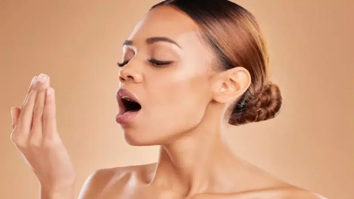 Keep Your Mouth Smelling Fresh All Day