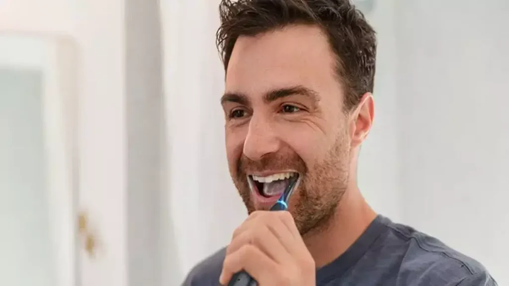 keeping your mouth smelling fresh all day