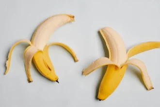 Five Surprising Benefits of Banana Peels for Your Skin
