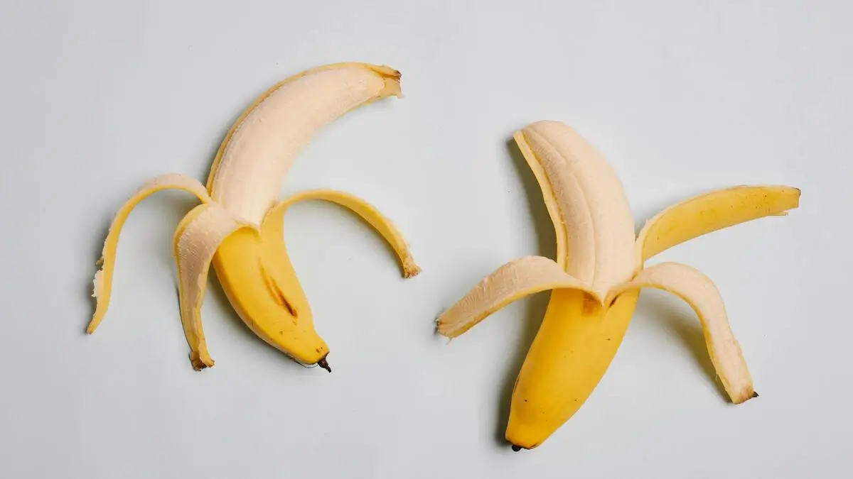 Five Surprising Benefits of Banana Peels for Your Skin