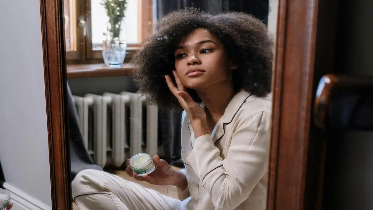 Debunking Skincare Myths: Separating Facts From Fiction