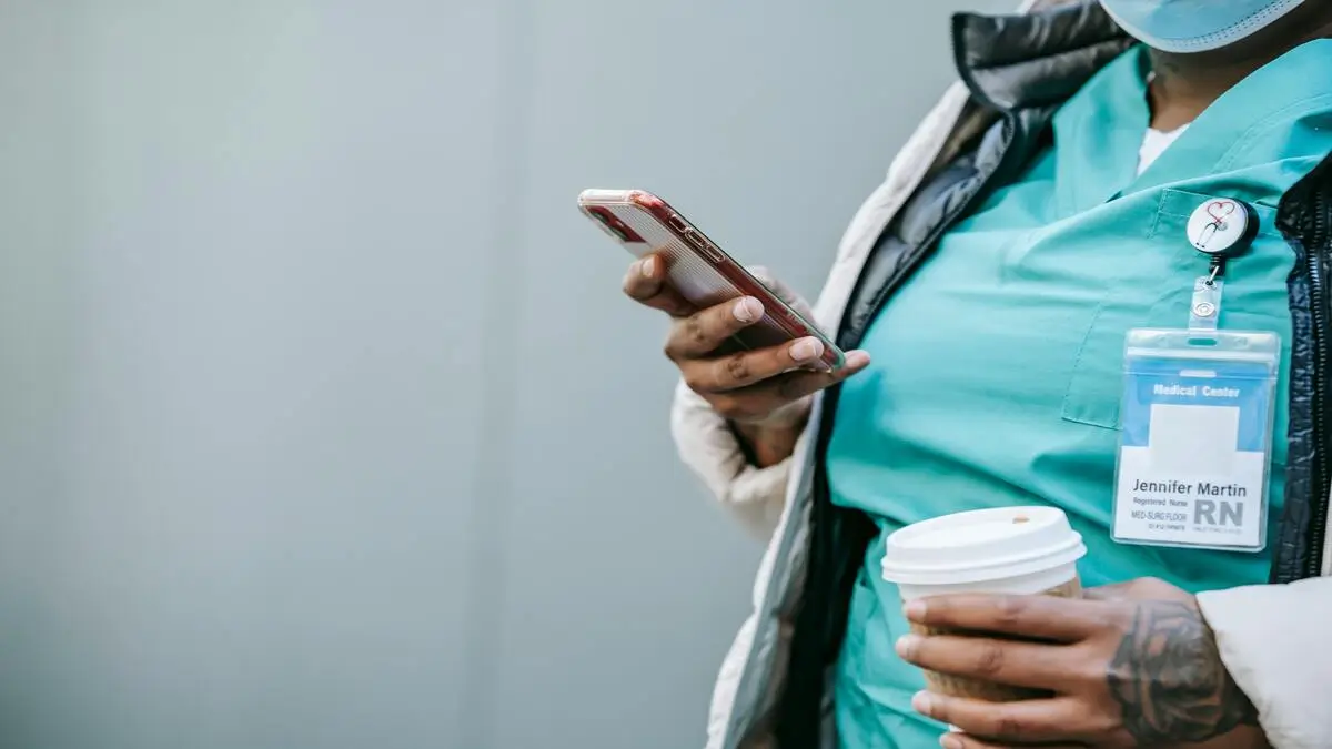 Doctor in Your Pocket: How Medical Apps Work