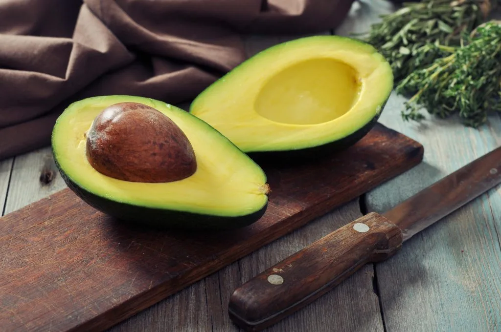 210511125639 avocado stock