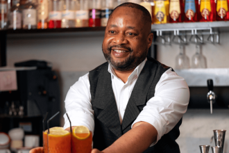 Bartender job at Hollywoodbets