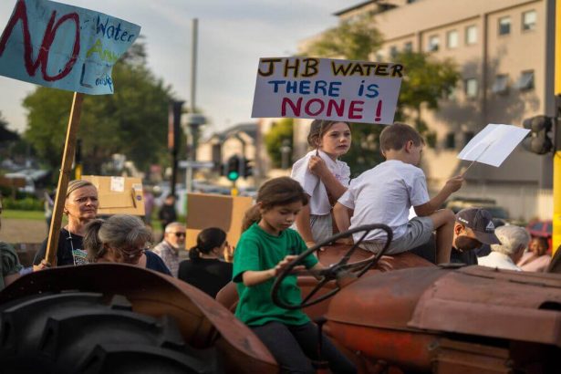 Joburg Faces Water Crisis Again: Second Pipe Burst Leaves Residents High and Dry