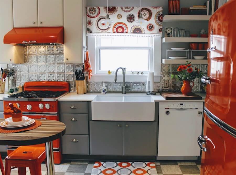 6 Common Design Mistakes That Make Your Kitchen Look Small and Cramped