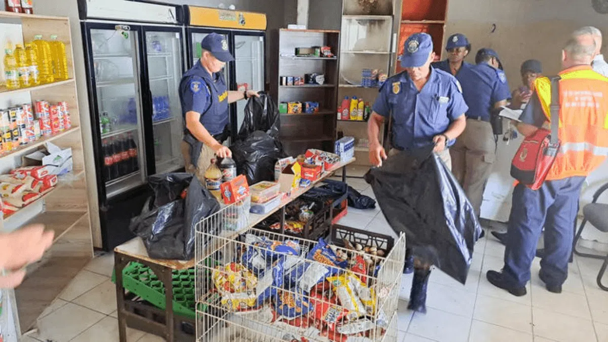 Police to Launch Random Raids as Gauteng Faces 400+ Suspected Food Poisoning Cases