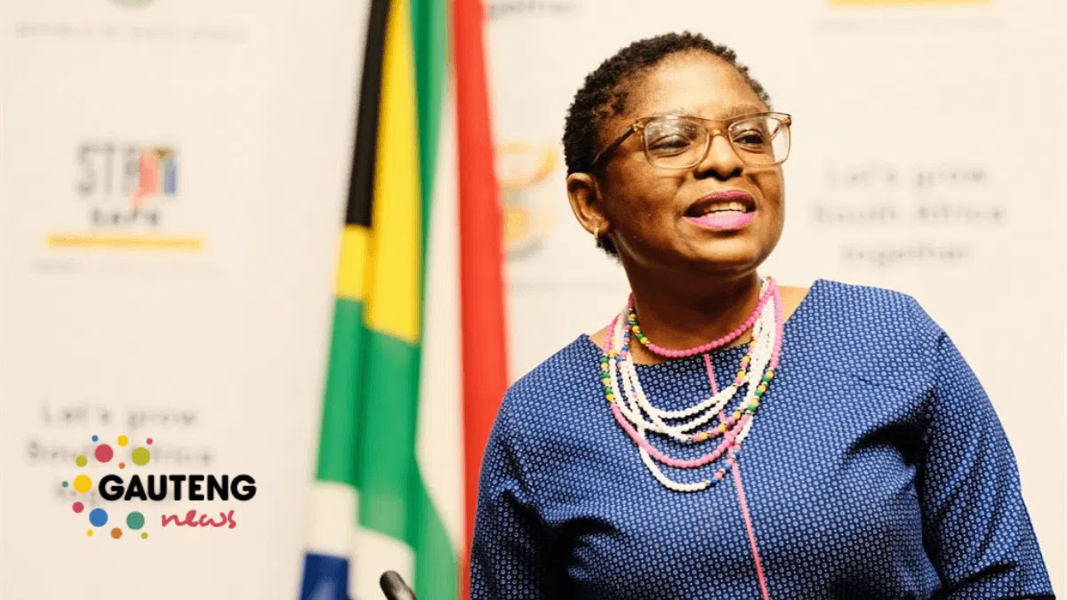 Minister Ntshavheni Explains Government Stance on Not Assisting Trapped Illegal Miners in Stilfontein
