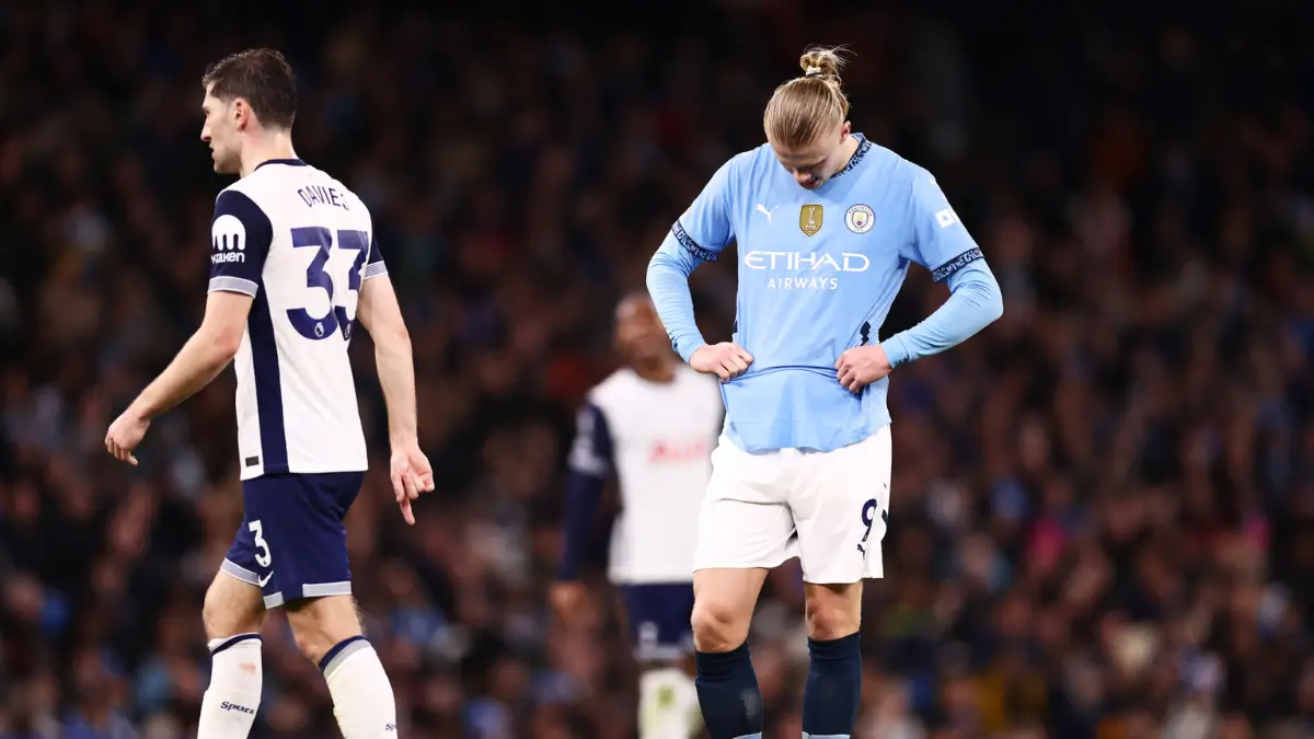 Premier League Matchday 12: A Weekend of Shocks and Stunners