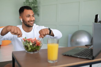 Top Foods and Drinks to Boost Brain Power and Sharpen Focus