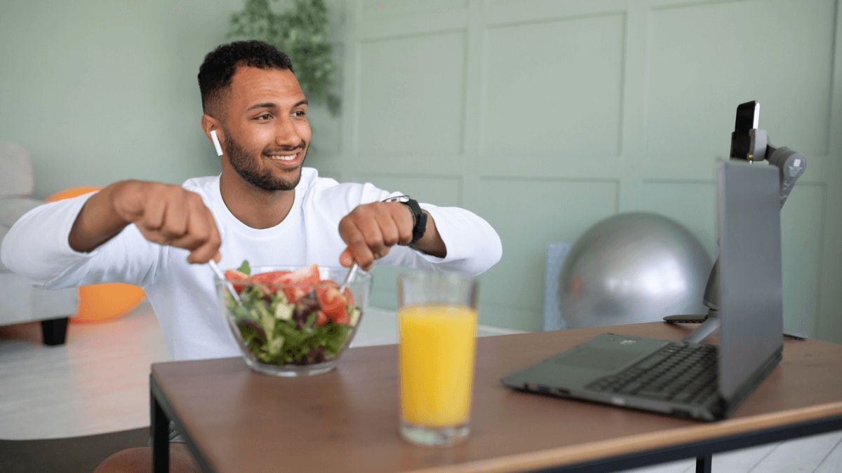 Top Foods and Drinks to Boost Brain Power and Sharpen Focus