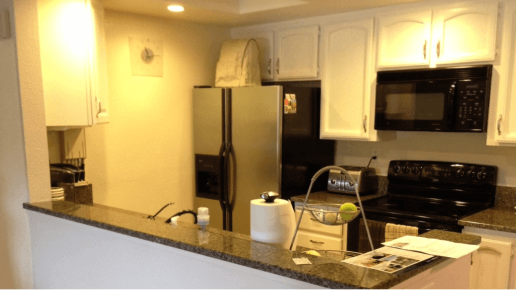 6 Common Design Mistakes That Make Your Kitchen Look Small and Cramped
