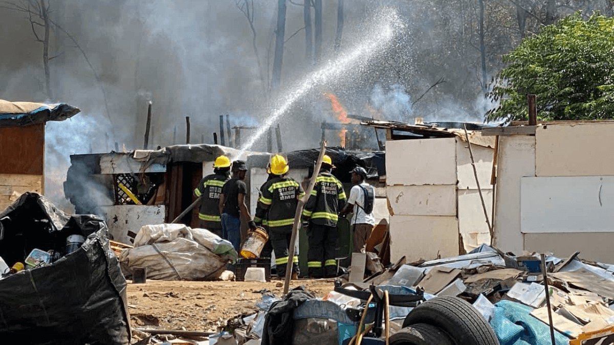 Firefighters Battle Massive Blaze at Sandton Informal Settlement: No Injuries Reported