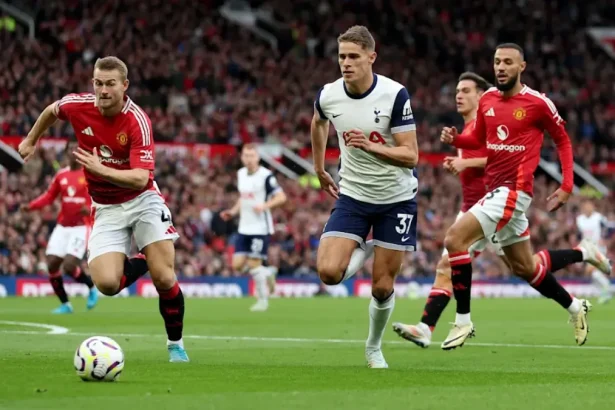 Tottenham Hotspur vs. Manchester United: Predictions, Betting Tips, H2H