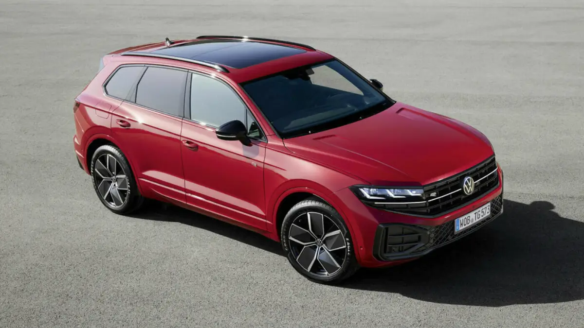 Updated VW Touareg Shines as the Flagship of the T-Series Family