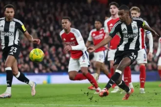 Arsenal's Carabao Cup Hopes Dented by Newcastle's 2-0 Triumph