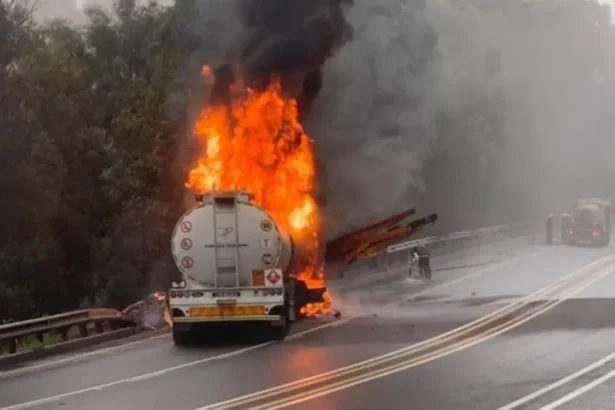 Truck Crash Closes N3 Toll Road in Both Directions as Festive Season Comes to an End