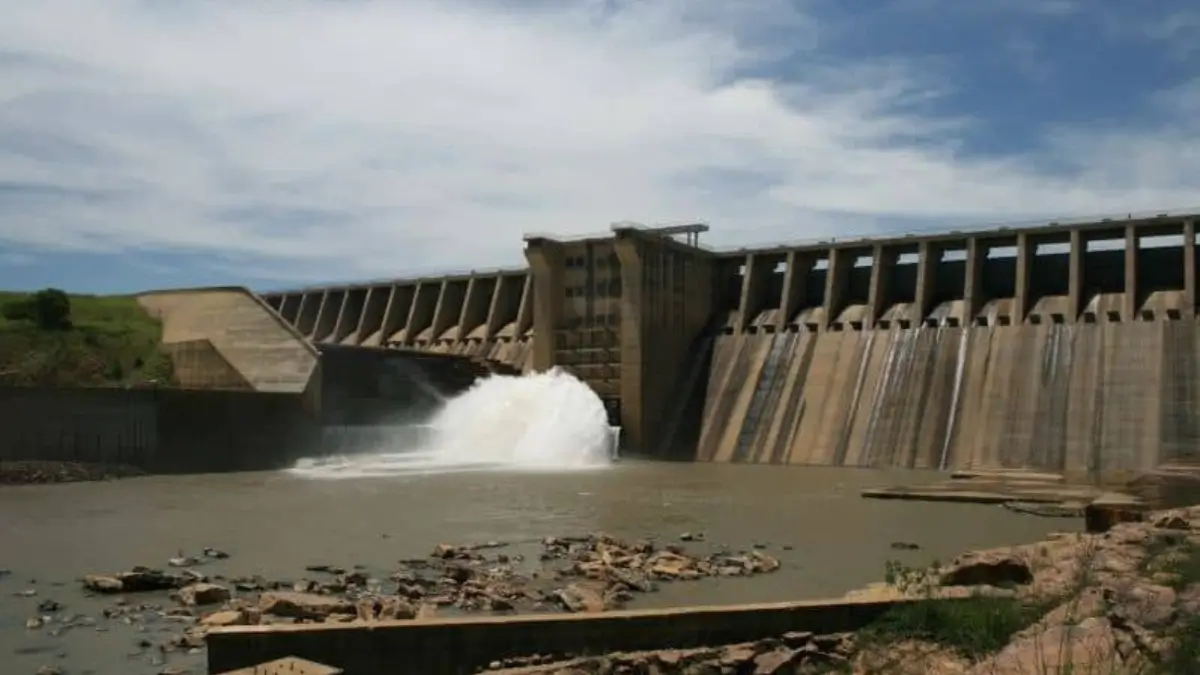 Heavy Rainfall Pushes Vaal Dam Levels Past 50%, Boosting SA's Water Reserves