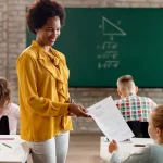 How much do teachers earn