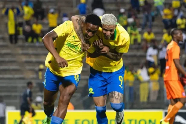 Mamelodi Sundowns Shine in Dramatic 2-1 Comeback Against Magesi