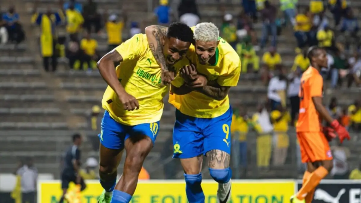 Mamelodi Sundowns Shine in Dramatic 2-1 Comeback Against Magesi
