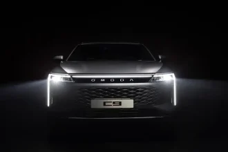 Omoda C9 Redefines Chinese Luxury with Style, Tech, and Comfort Despite Driveability Challenges