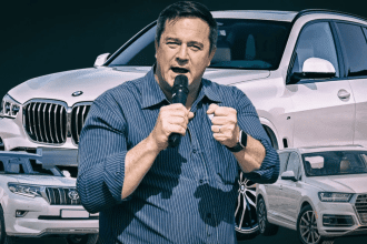 Steenhuisen Justifies R2.8M Blue Light Cars After Viral Toyota Cost-Saving Video