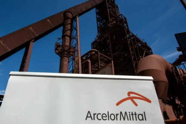 ArcelorMittal Delays Long Steel Business Closure by a Month to Explore Alternatives