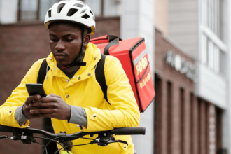 Uber Eats, Woolies Dash, and Checkers Sixty60 Slammed for Exploiting Drivers With Unfair Work Practices