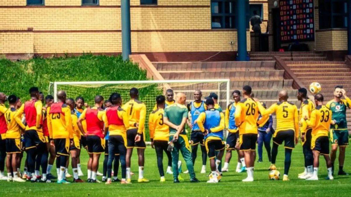 Injury Crisis Hits Kaizer Chiefs Ahead of Crucial Sundowns Clash
