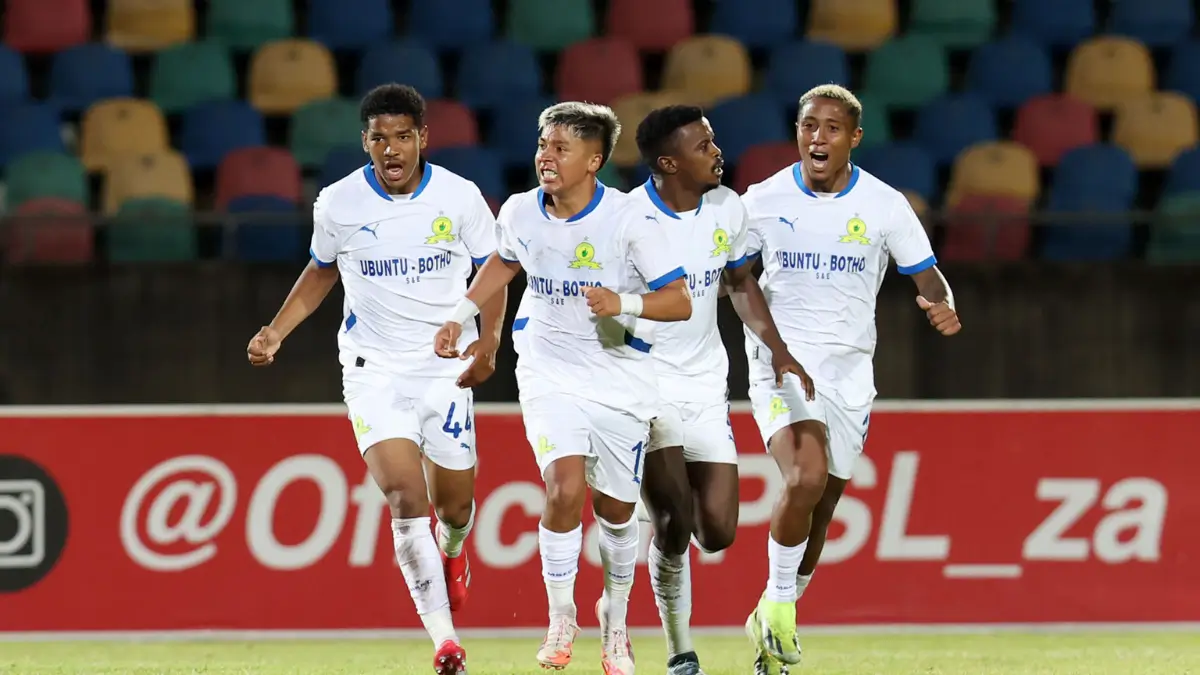 Mamelodi Sundowns Overcome 10-Man Disadvantage to Defeat Marumo Gallants 3-1