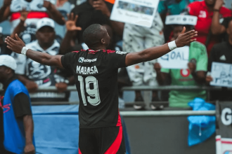 Tshegofatso Mabasa celebrates hat-trick in Orlando Pirates vs Baroka FC match
