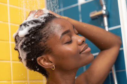 Top 10 Shampoos for Healthy, Shiny Hair in 2025 – Expert Picks & Reviews