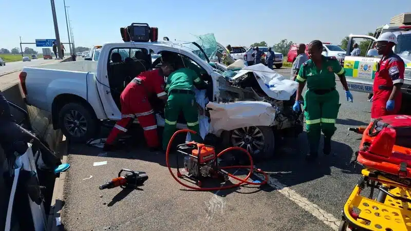 Tragic N12 Crash: Four Ekurhuleni Pupils Killed on Way to School
