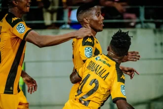 Kaizer Chiefs' Controversial 3-1 Win Over Stellenbosch FC Seals Nedbank Cup Semi-Final Spot