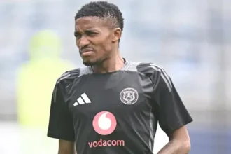 Monnapule Saleng Returns to Orlando Pirates First Team Training